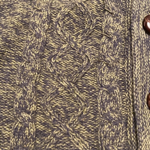 Boy’s Size 4/5 Grandpa-style Cowl-neck Button-up 100% Cotton Cardigan- Like new! - Picture 4 of 6